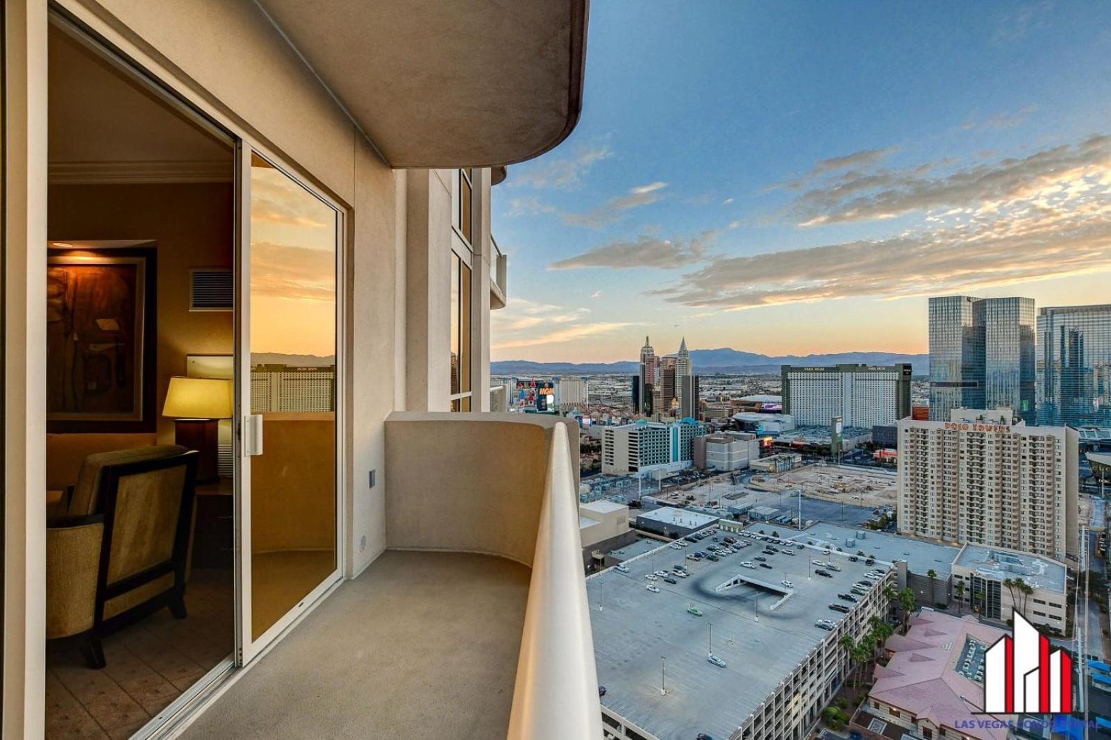 Mgm Signature-30-705 F1 Track & Strip View Balcony Las Vegas Eksteriør billede