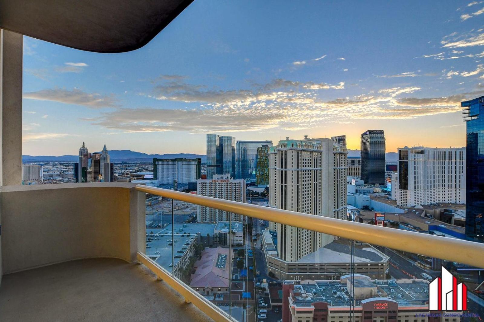 Mgm Signature-30-705 F1 Track & Strip View Balcony Las Vegas Eksteriør billede